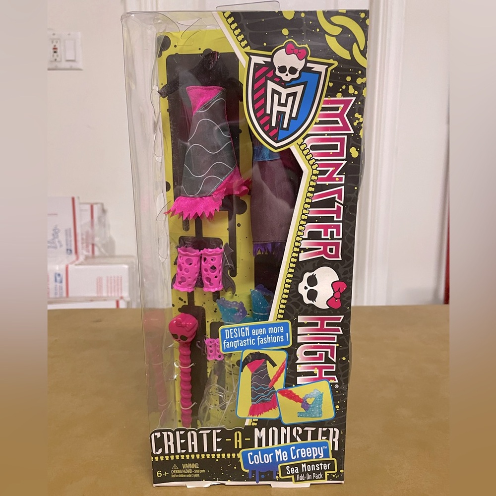 Monster High Create A Monster Color Me Creepy Sea Monster AddOn Fashion NWT NRFB